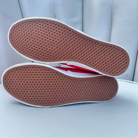 Red canvas lace up Vans women’s 6 - Picture 5 of 7